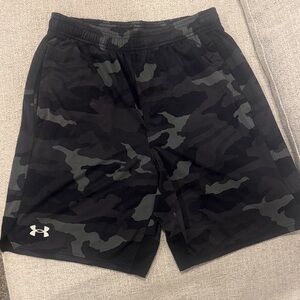 Under Armour Men's Dark Camo Athletic Shorts
